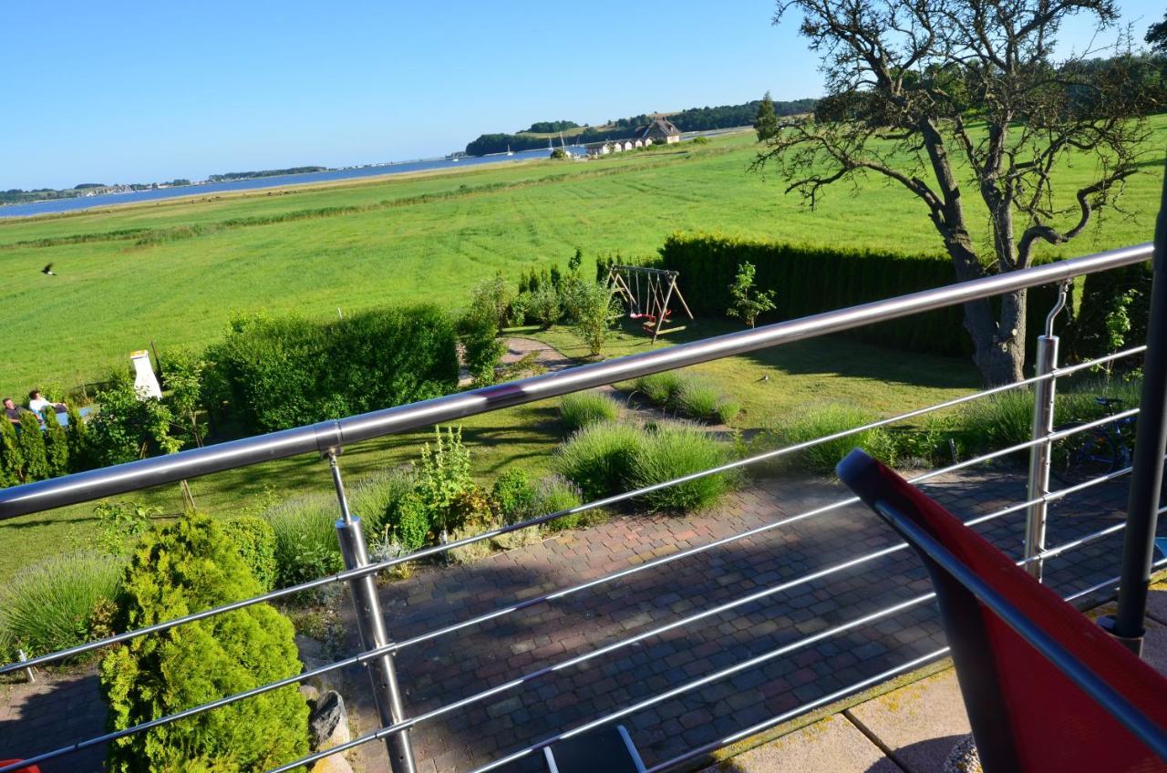 Reet Hausteile Sonnenkliff Und Kamp Apartment Gager Bagian luar foto